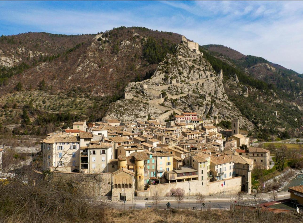 Chambre Aux Gorges De Daluis กียูมส์ ภายนอก รูปภาพ